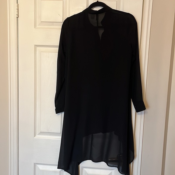 H&M Divided sheer tunic top - Picture 3 of 4